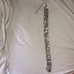 Choker necklace